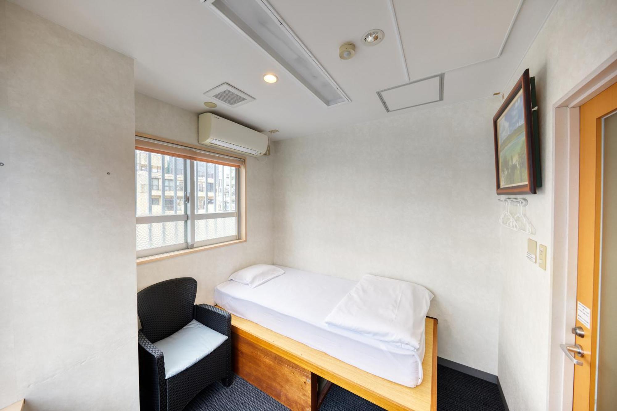Guest House Grand Naha Exterior foto